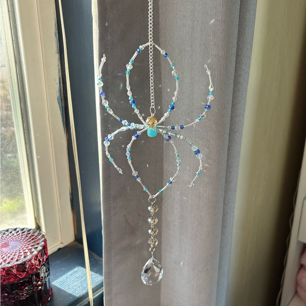 Beaded Spider Suncatcher - Picture 6 of 10